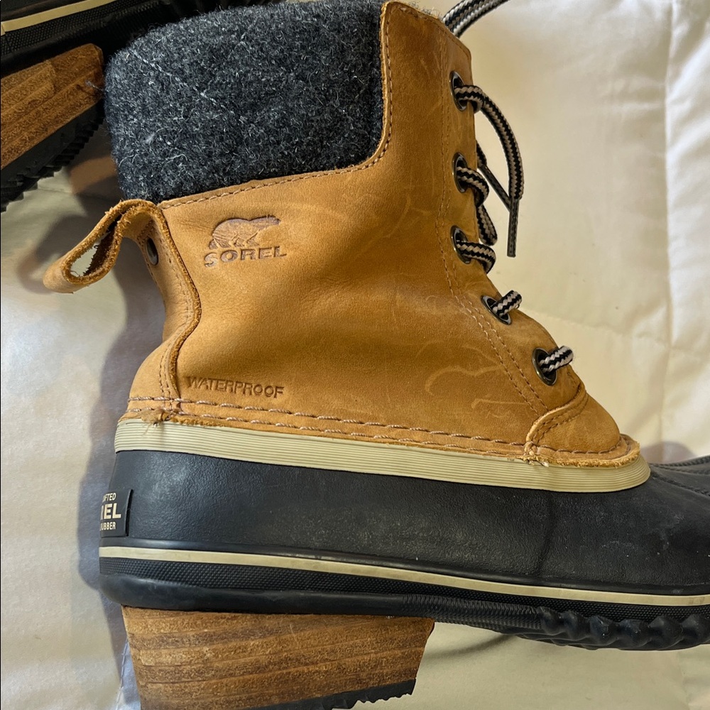 Sorel Short Duck Boots Ankle Booties - Picture 6 of 11